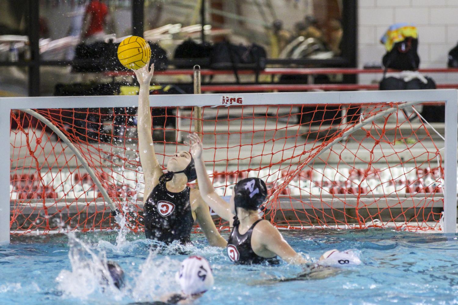 <a href='http://rtz3x.fontinagrup.com'>BETVLCTOR伟德登录</a> student athletes compete in a water polo tournament on campus.